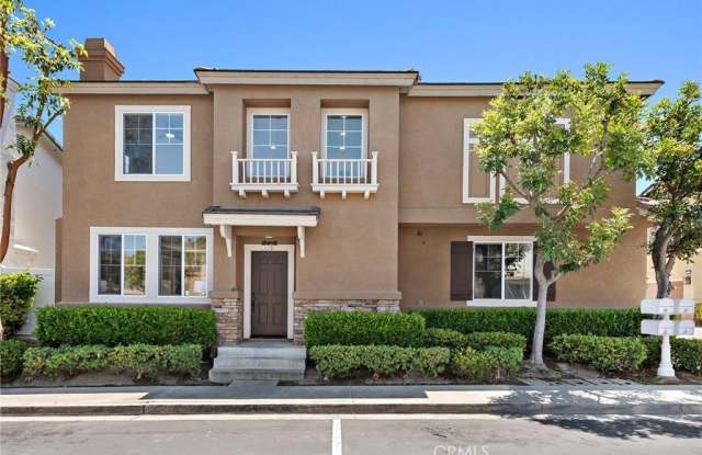 205 Woodcrest Lane photos photos