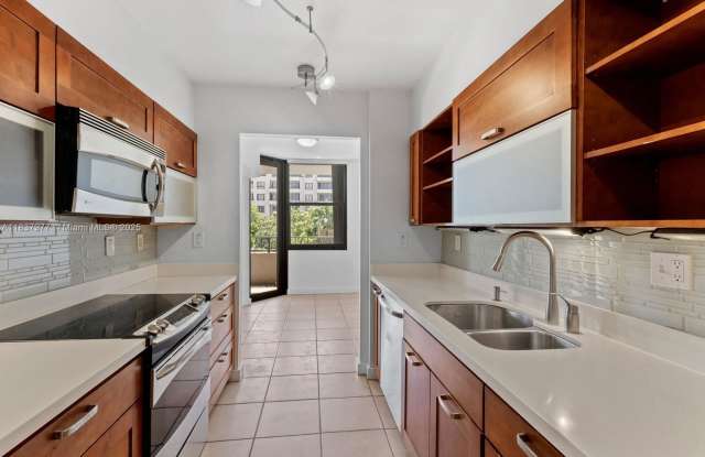 161 Crandon Boulevard - 161 Crandon Boulevard, Key Biscayne, FL 33149 161 Crandon Boulevard - 161 Crandon Boulevard, Key Biscayne, FL 33149