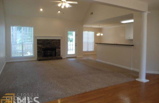 78 Pebble Creek Dr Gallery 2