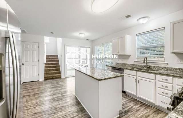2870 Deep Cove Drive Northwest Gallery 4