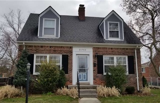 21752 PLEASANT Avenue - 21752 Pleasant Avenue, Eastpointe, MI 48021