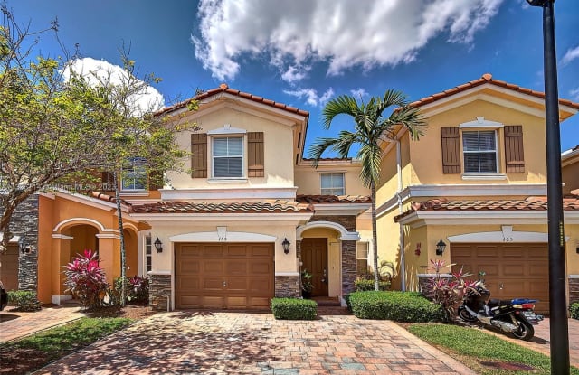 155 Emerald Creek Terrace - 155 Emerald Creek Terrace, Plantation, FL 33325