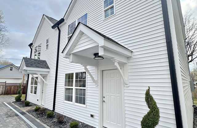 217 Quince Alley - B Gallery 3