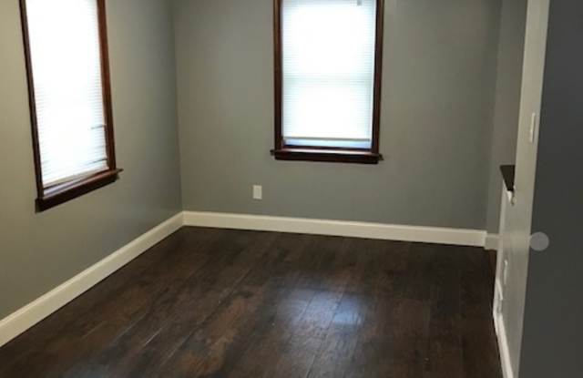 1095 Ironside Rd Gallery 4
