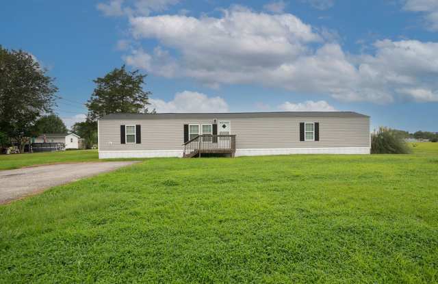 1506 Halltown Road Gallery 1