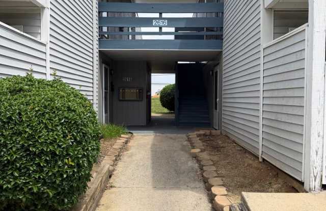 H2616 RANDLEMAN RD Gallery 3