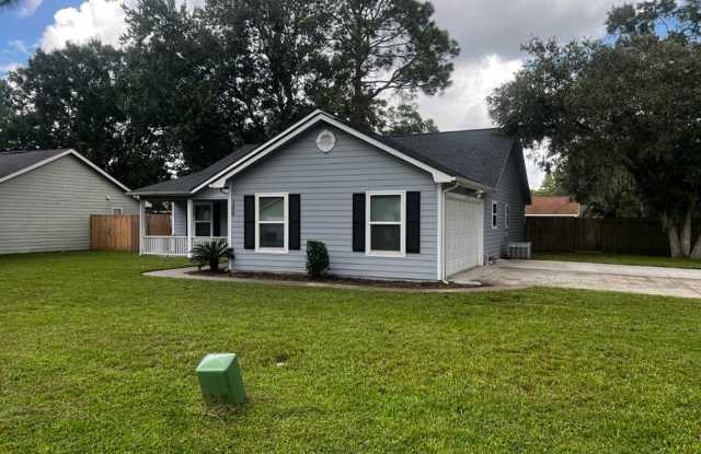 Wonderful 4BR Home Available Immediately Gallery 3