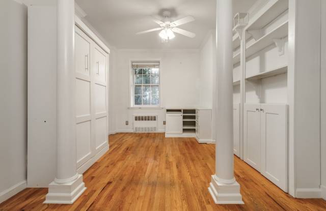 350 West 20th Street Gallery 3