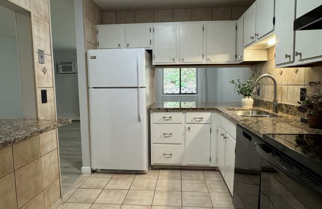 5697 Green Cir Dr - 5697 Green Circle Drive, Minnetonka, MN 55343