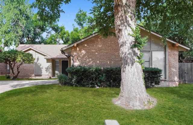 200 Three Oaks Drive - 200 3 Oaks Drive, Midwest City, OK 73130 200 Three Oaks Drive - 200 3 Oaks Drive, Midwest City, OK 73130