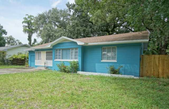 1424 East Park Circle photos photos