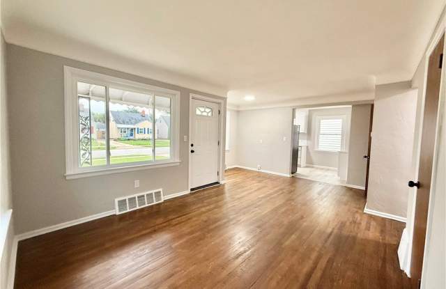 1112 Clearview Avenue Gallery 2