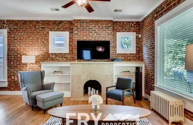 1730 S Washington Gallery 4