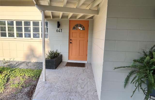 641 S LAKEMONT Avenue Gallery 2