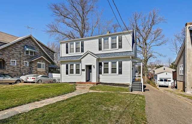 2802 Berwick Avenue photos photos