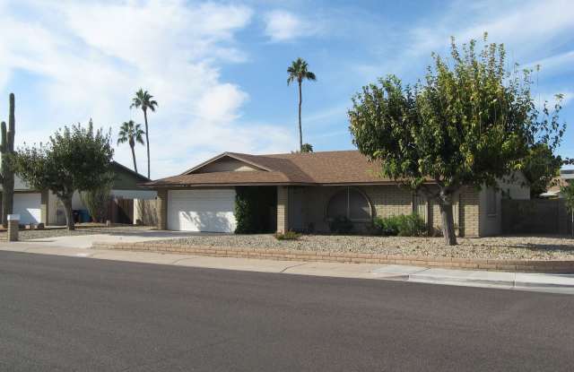 3722 W GRANDVIEW Road Gallery 4