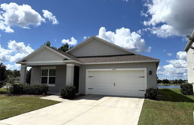2894 COMMON CRANE Court Gallery 1