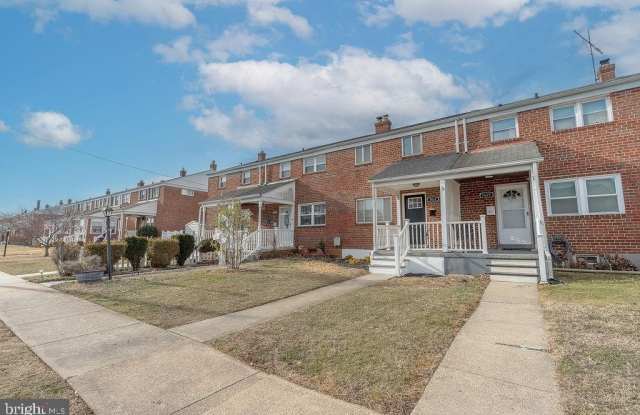 7631 CHARLESMONT ROAD photos photos