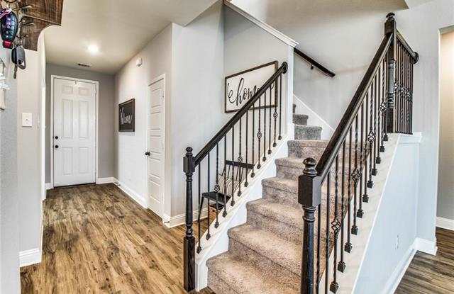 2733 Ryder Lane Gallery 4