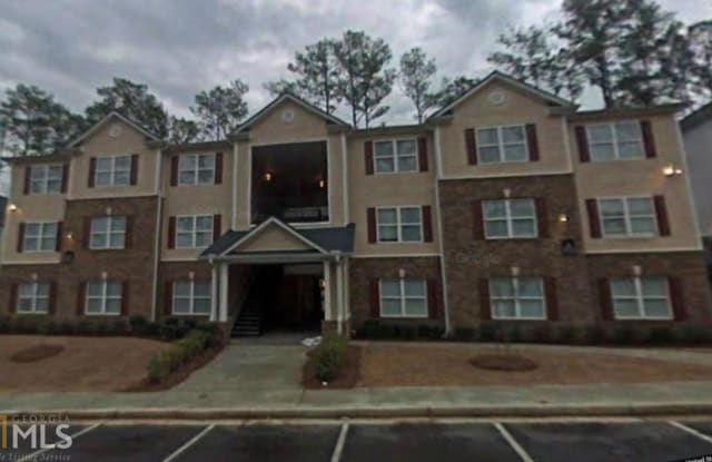 4302 Fairington Village Dr - 4302 Fairington Village Drive, DeKalb County, GA 30038