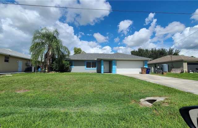 3106 10th Street W Gallery 2