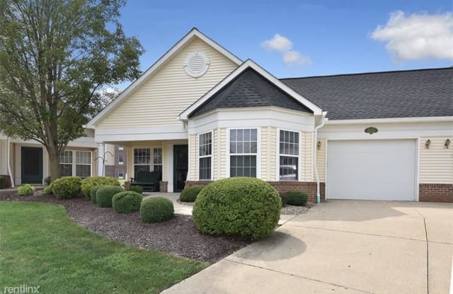 8818 Jonathan Dr # 27A - 8818 Jonathan Drive, North Royalton, OH 44133