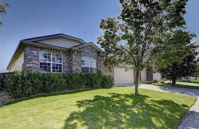 Six Bedroom Deluxe Ranch Style home with walk-out basement plus more! - 6244 South Tempe Way, Arapahoe County, CO 80015