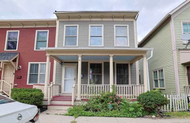 38 E Parmenter Street E photos photos