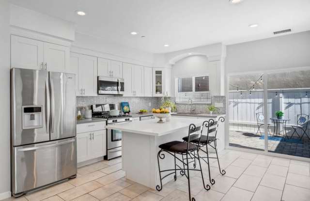 ***Gorgeous 5 bedroom, 3 bath Home in Imperial Beach photos photos