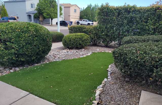 NW 3 bedroom 2 bath home. Gallery 3