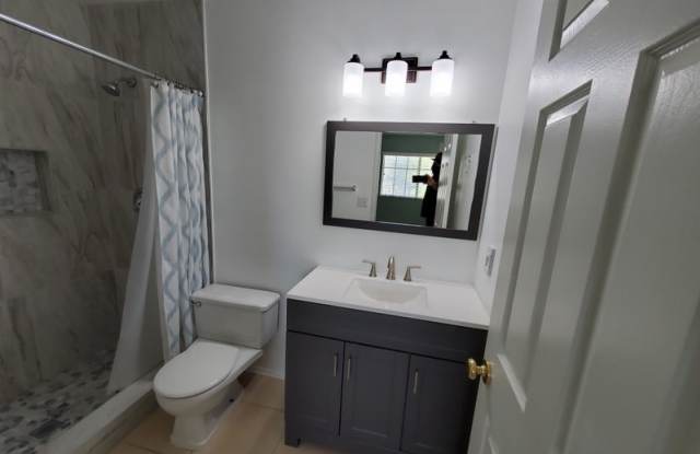 1844 W Falmouth Ave # 5 Gallery 4