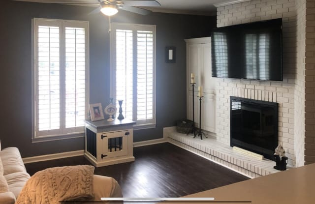 2801 Foxcroft Road - 1, #12 - 2801 Foxcroft Road, Little Rock, AR 72227