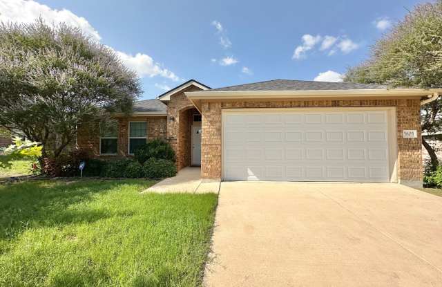 Viewable June 16th! Pets Accepted! photos photos