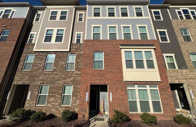 Modern 3 Bed 2.5 Bath Townhome In Beautiful Arcola Town Center photos photos