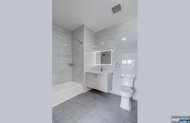 311 Sip Avenue 410 photos photos