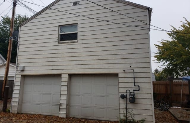 336 1/2 W Brundage - 336 1/2 W Brundage St, Sheridan, WY 82801