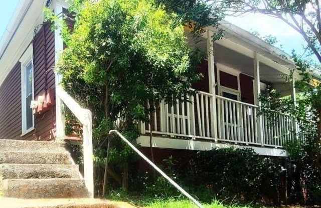 357 Cameron Street SE photos photos