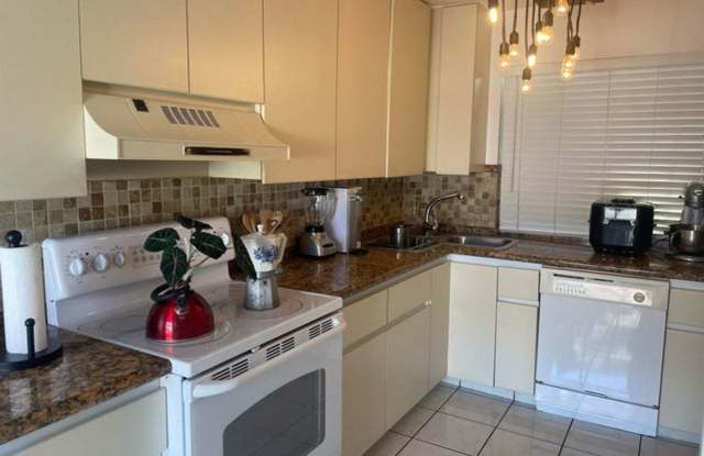 1592 Springside Drive, Weston, FL 33326 - 1592 Springside Drive, Weston, FL 33326