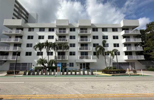 1666 West Ave photos photos