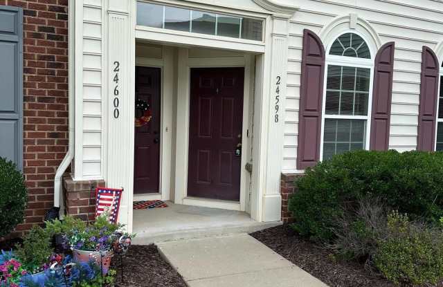 24598 JOHNSON OAK Gallery 2