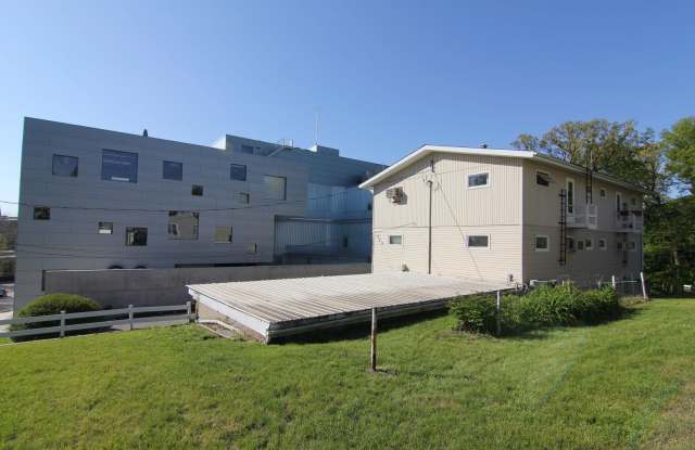 119 River St -MARTIN APTS Gallery 1