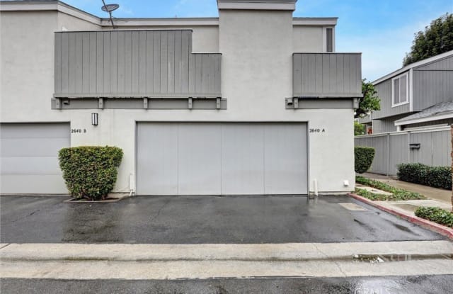 2640 W Segerstrom Avenue - 2640 West Segerstrom Avenue, Santa Ana, CA 92704