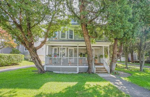 240 Flax Hill Road - 240 Flax Hill Road, Norwalk, CT 06854 240 Flax Hill Road - 240 Flax Hill Road, Norwalk, CT 06854