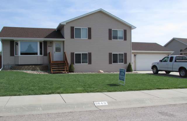 4 BEDROOM | 3 BATH | FENCED YARD | DOUBLE CAR GARAGE | SUMMERSET photos photos 4 BEDROOM | 3 BATH | FENCED YARD | DOUBLE CAR GARAGE | SUMMERSET photos photos