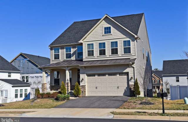 4516 ELLERY COURT Gallery 3