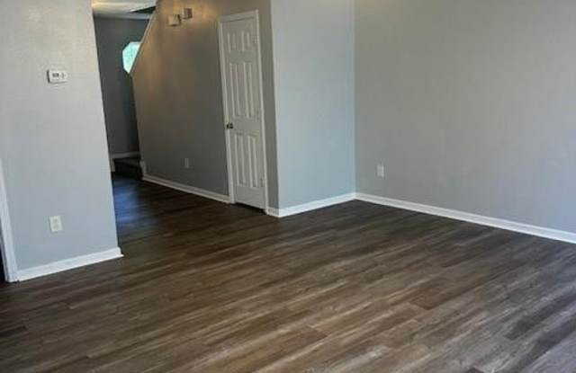 5227 Grays Ridge Drive Gallery 2