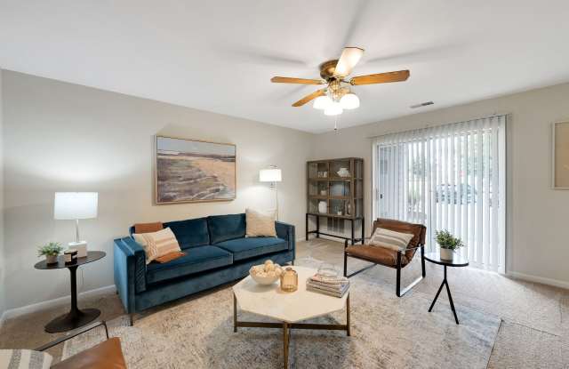 Woodbridge Station photos photos