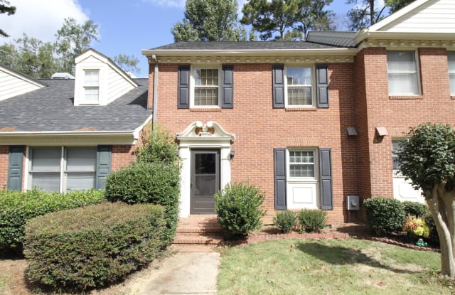 607 CROWN POINT Drive - 607 Crown Point Drive, Martinez, GA 30907