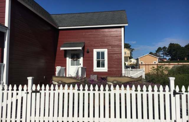45018 Ukiah Street - 45018 Ukiah Street, Mendocino, CA 95460