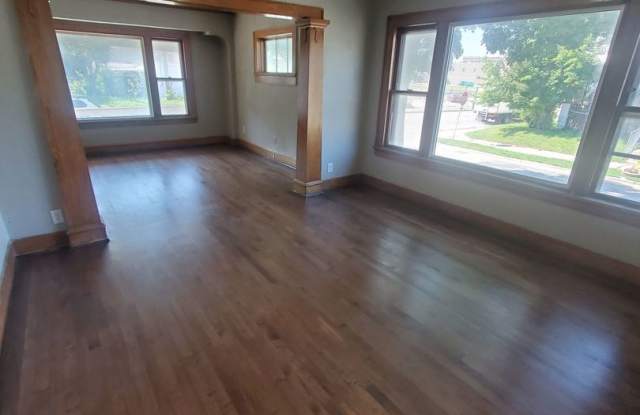 5 Bedroom 2 Bathroom - Single Family photos photos